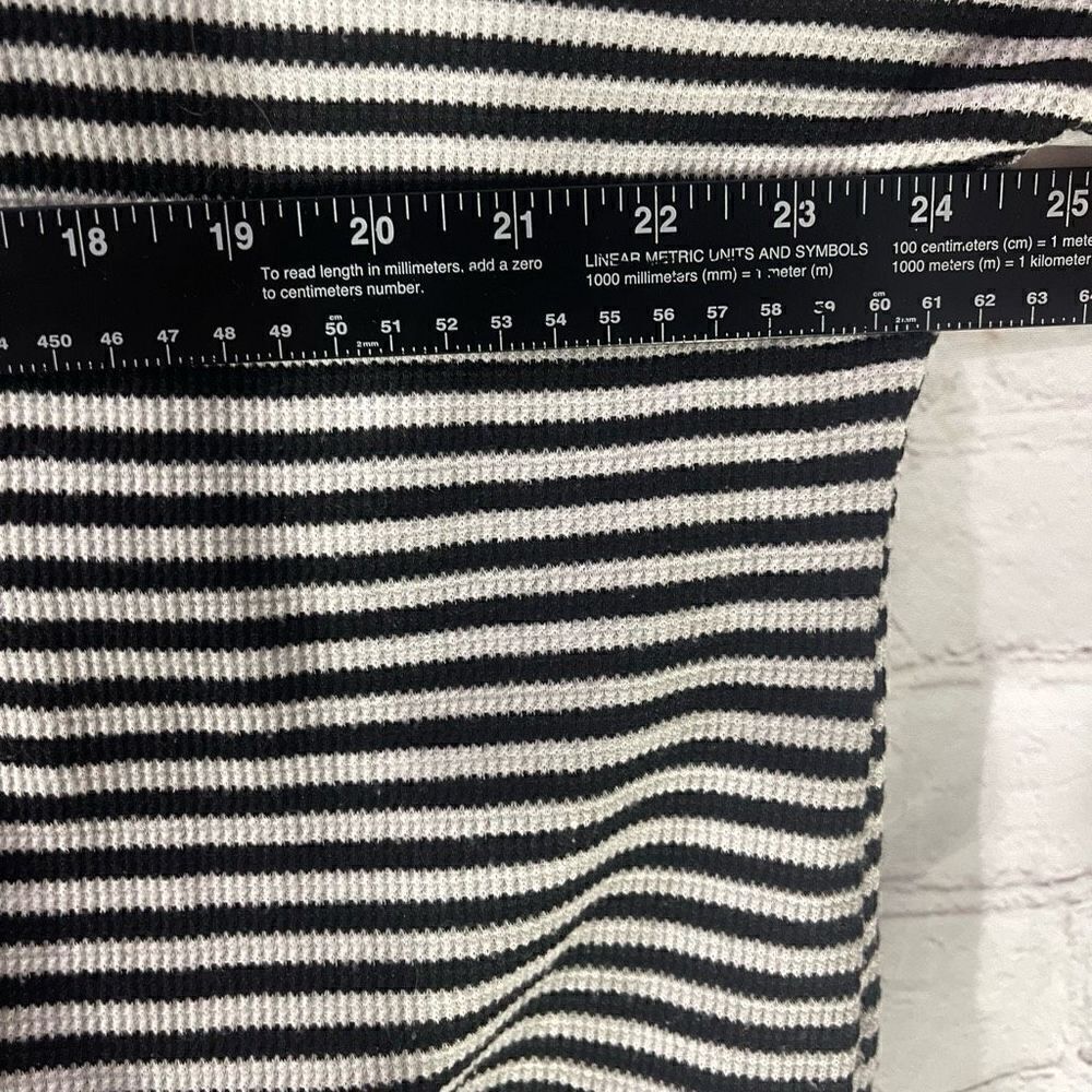MTS Tie Front Button Down - Picture 5 of 6